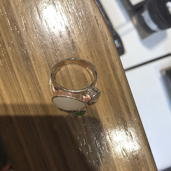 FASHION RING - Picture 2 of 4